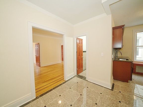 5th image of 35-45 33rd St #2