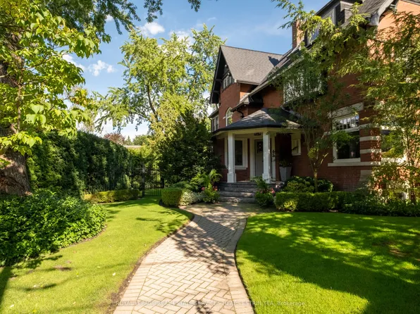 43 Maple Ave, Toronto, ON M4W 2T9