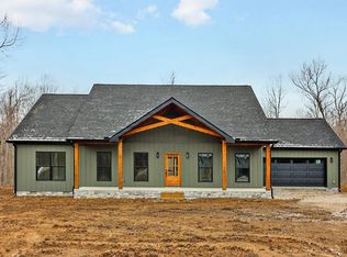 1100 Hargis Rd, Grimsley, TN 38565