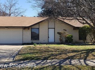 734 Springlake Dr, Garland, TX 75043