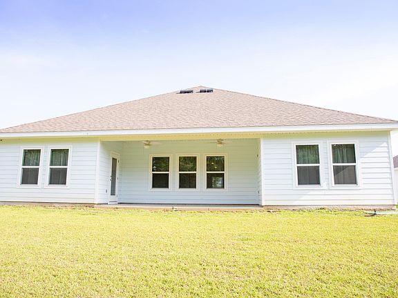 2nd image of 56 Secluded Cir