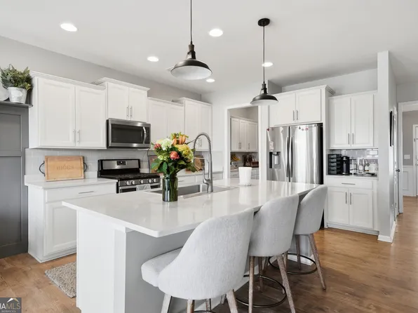 416 Timberleaf Rd, Canton, GA 30115