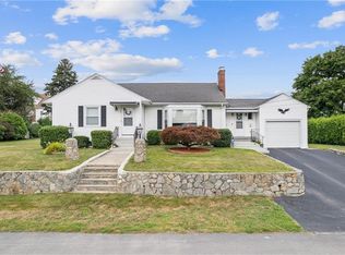 33 Dix Ave, Johnston, RI 02919