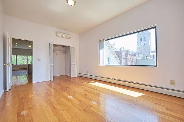 Rented by Fifth & Forever LLC | media 14