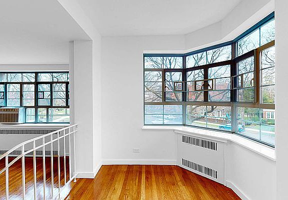 4th image of 150 Greenway Ter APT 42E