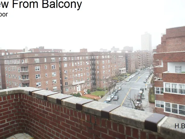 69-11 Yellowstone Boulevard image 1 of 2