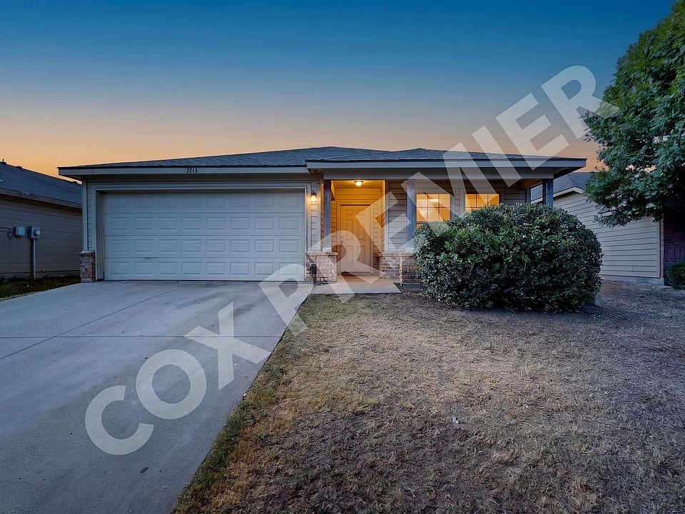 1st image of 2848 Saint Bernard Dr