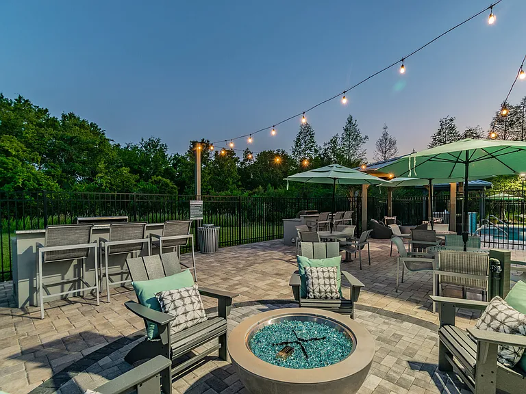 THE PARQ AT CROSS CREEK — Photo 25