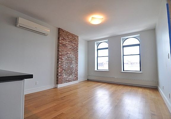 5th image of 276 Suydam St APT 2A