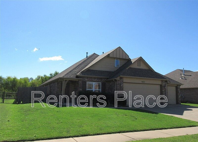 1st image of 9025 N 157th Ave E