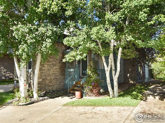2nd image of 105 Fairfield Ln