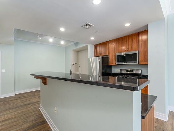 4th image of 414 Water St Unit 3008