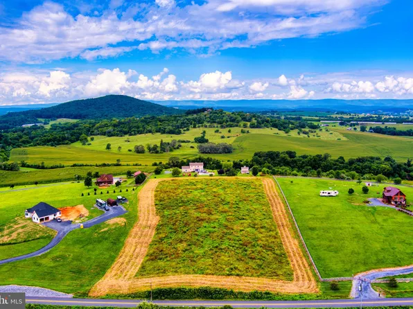 Turkey Knob Rd, Quicksburg, VA 22847