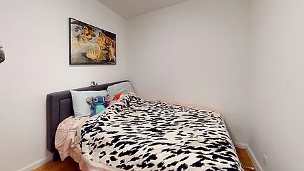 Rented by Bond New York