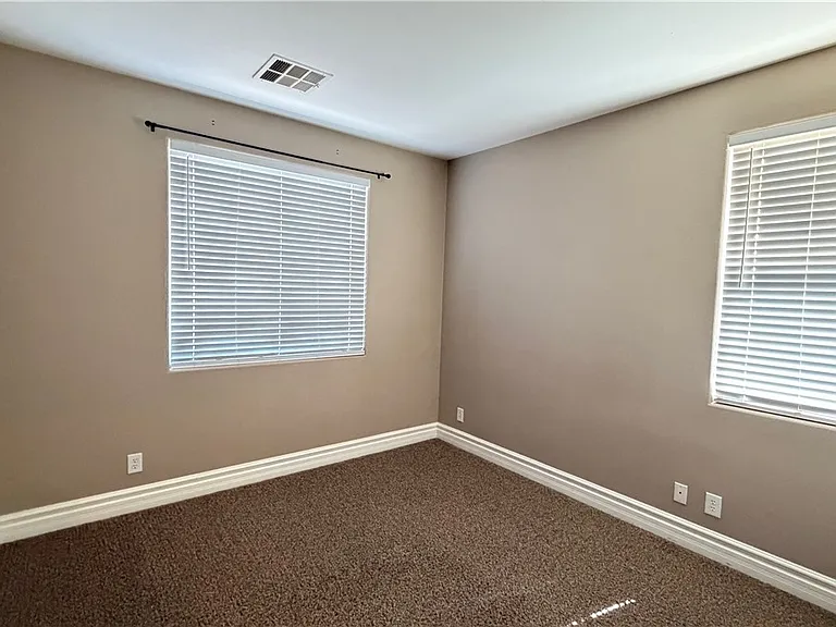 7269 Fountain Village Ave — Photo 2