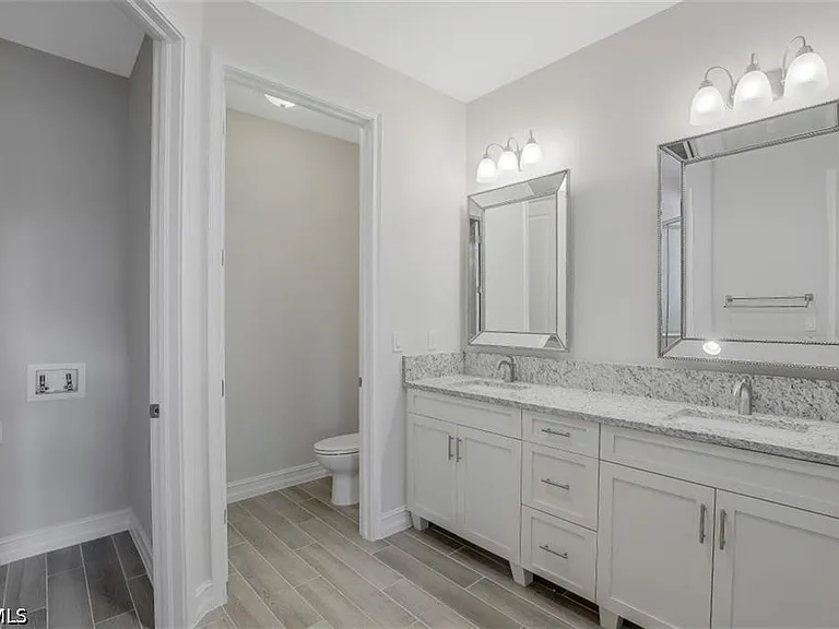 37 SE 23rd Ave — Photo 29