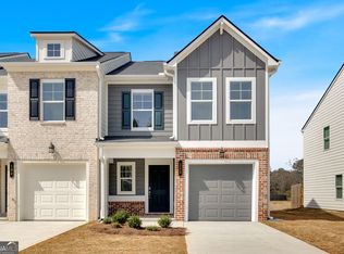 111 Village Green Dr #168, Adairsville, GA 30103
