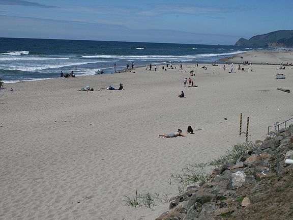 2nd image of 171 SW Highway 101 #104