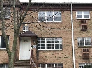 65 College Dr #65, Edison, NJ 08817