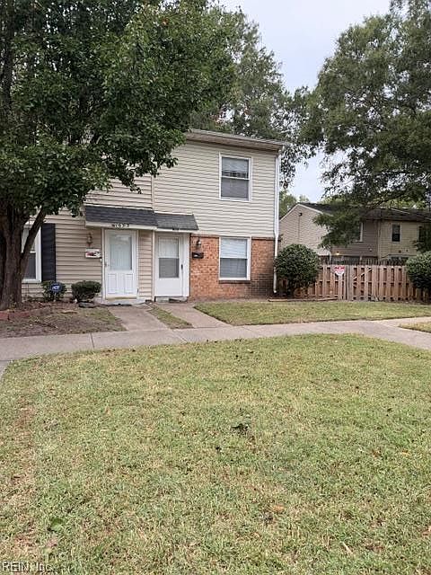 1st image of 1651 Darren Cir