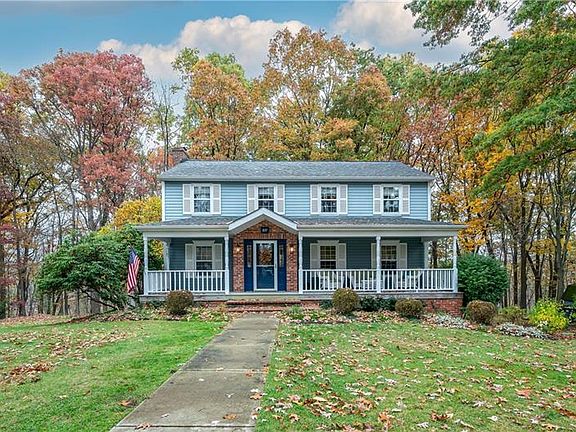 2nd image of 837 Whippoorwill Hill Rd