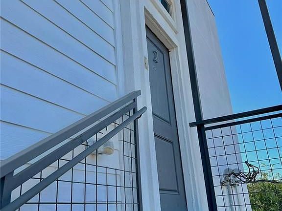 2nd image of 1515 S 16th St #2