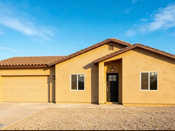 250 Boticario Ct, Rio Rico, AZ 85648