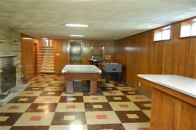 3rd image of 291 Cherry Ln