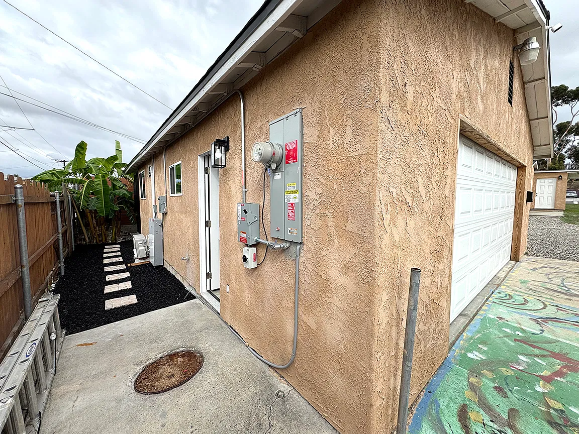2 bed, 700 sqft, $2,000 — Photo 4