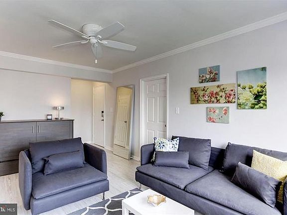 Bright & Spacious with Stylish Appointments