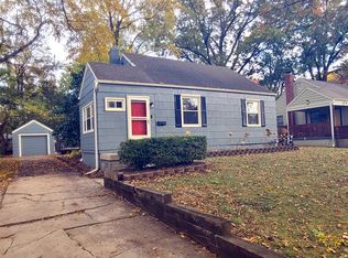 8217 Belleview Ave, Kansas City, MO 64114
