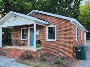1104 Bolling Rd, Roanoke Rapids, NC 27870