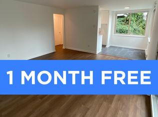 701 N 38th St #1, Seattle, WA 98103