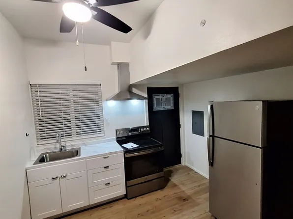 7730 Grant Dr #B, Everett, WA 98203