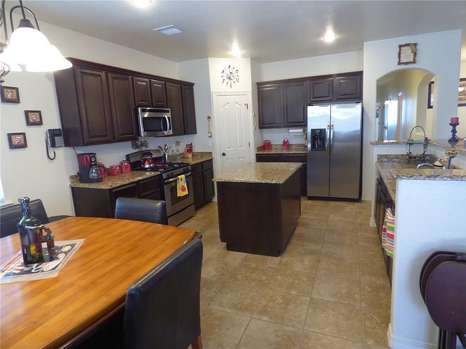 2nd image of 12213 Branell Ln