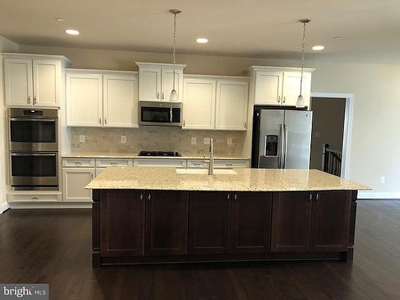 2nd image of 7247 Russell Croft Ct