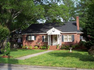 412 Colony Ave N, Ahoskie, NC 27910