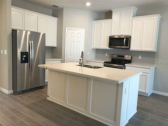 4th image of 15472 Blackbead St