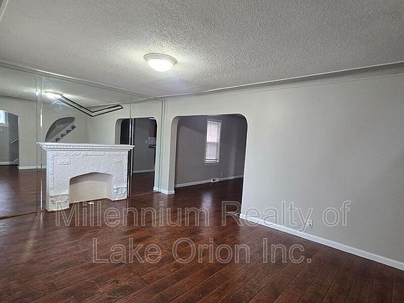 3rd image of 6010 Hartwell St