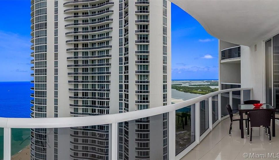1st image of 15901 Collins Ave #A2807