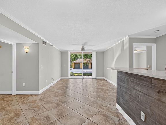 4th image of 110 YACHT CLUB Way #103