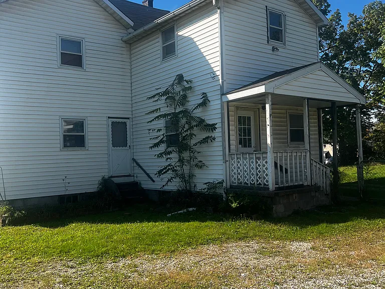 417 S Market St — Photo 3