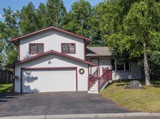 6820 Shane Pl, Anchorage, AK 99507