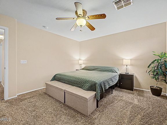 5th image of 375 E LESLIE Avenue