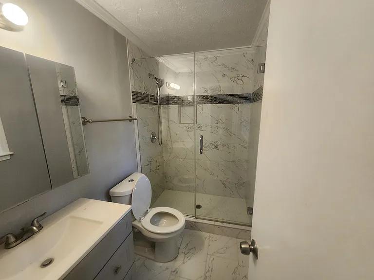 701 Talemwood Ct — Photo 11