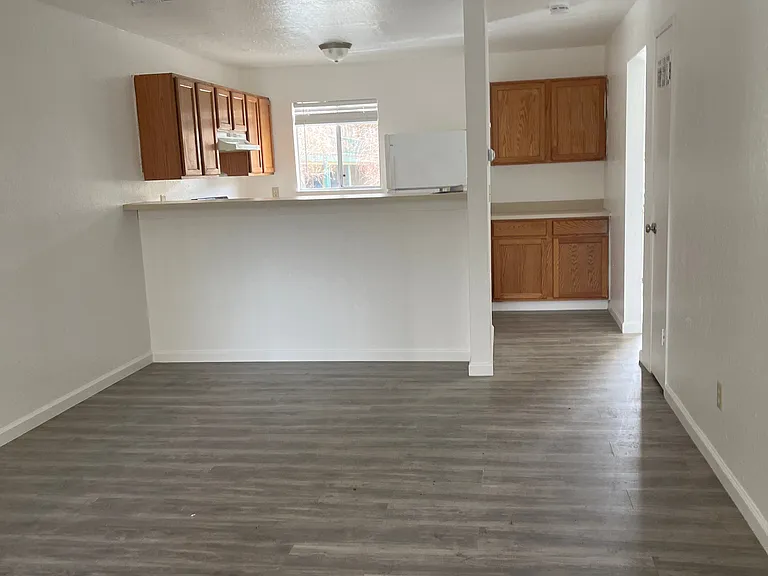 145 Michelle Dr #KM5 — Photo 1