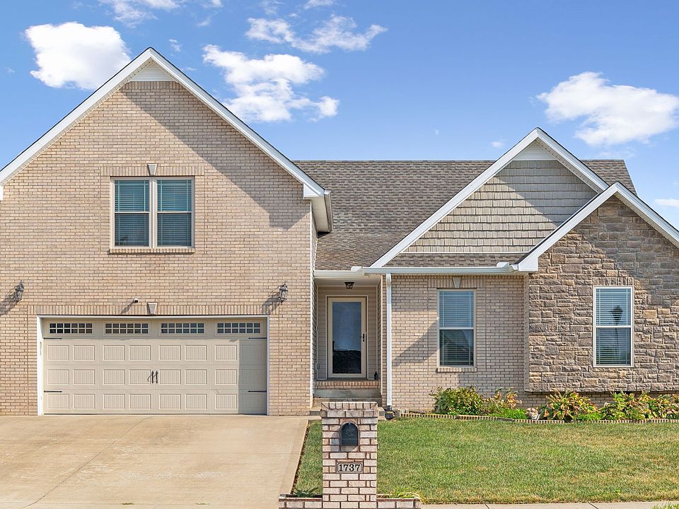 1st image of 1737 Spring Haven Dr