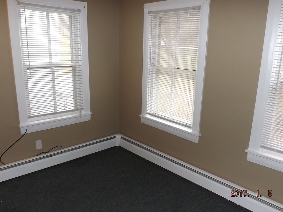 1st image of 55 E Pennsylvania Ave Room 7