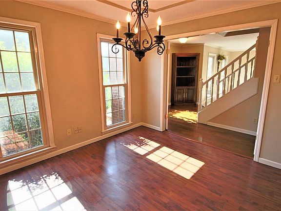 4th image of 1057 Heather Lake Dr
