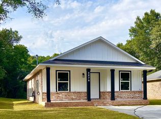 6276 Long St, Milton, FL 32570